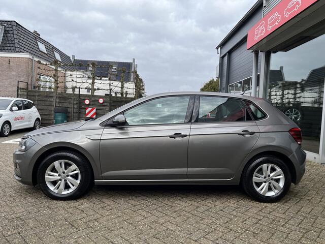 Volkswagen POLO 1.0 TSI Comfortline Business Automaat, Carplay, Cruise, Parkeersensoren.