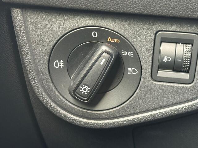 Volkswagen POLO 1.0 TSI Life | Climate | 4-Season | Stoelverwarming | Carplay | Navi | Extra getint glas | Rijklaar incl. garantie