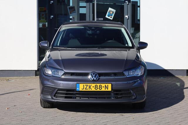 Volkswagen POLO 1.0 TSI Life Edition 95PK / 70kW DSG, Demonstratie voertuig (beschikbaar per 1 september 2026), keyless start & entry, achteruitrijcamera (rear view), parkeersensoren voor en achter (pdc), elektrisch verstel-, verwarm- en inklapbare buitenspiegels, LED-ko