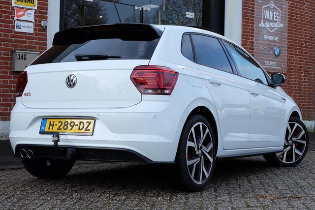 Volkswagen POLO 2.0 TSI GTI / Pano / Beats / Camera / CarPlay