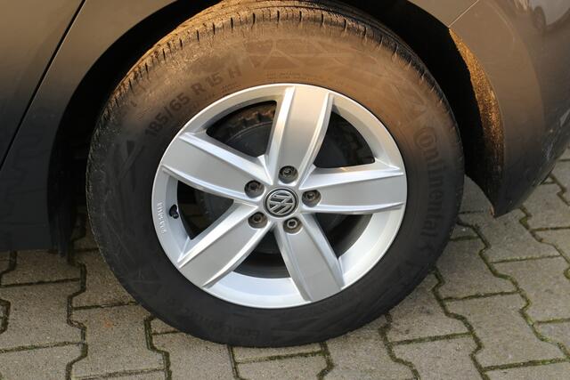 Volkswagen POLO 1.0 TSI Comfortline Business / Navi / Climate / Cruise /