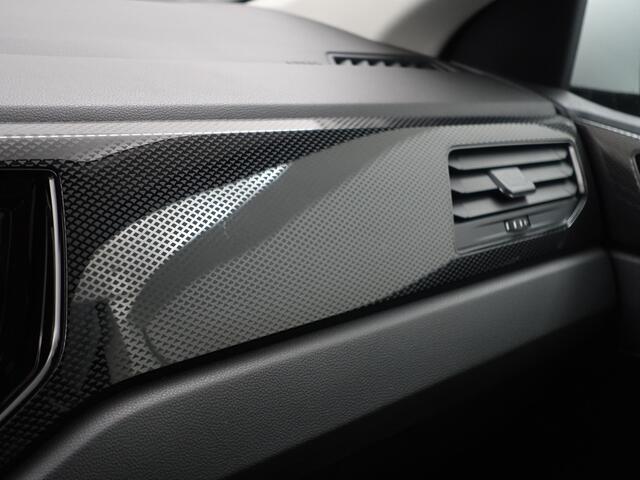 Volkswagen POLO 1.0 TSI Life- Carplay, Android Auto, Acc Cruise, Led, Park Assist, Privacy Glass