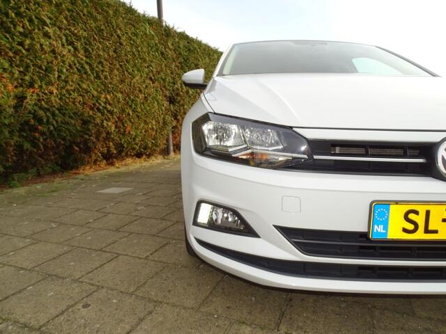 Volkswagen POLO 1.0 TSI COMFL-Carplay-Cruise-Media-Blth-Airco-Lmv
