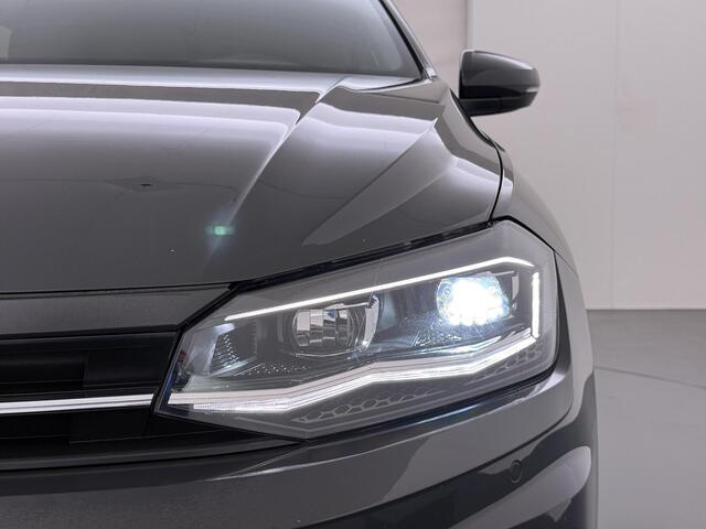 Volkswagen POLO 1.0 TSI Highline Business R Panorama | Navigatie | Stoelverwarming | NAP |
