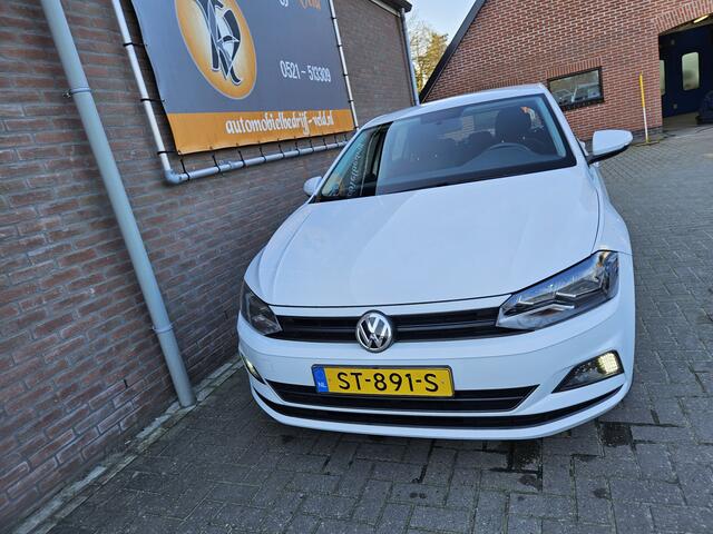 Volkswagen POLO 1.0 MPI Trendline