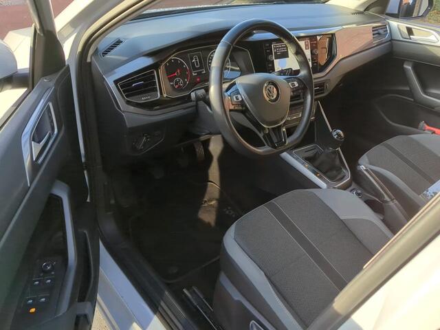 Volkswagen POLO 1.0 TSI 95pk Highline Navigatie Trekhaak