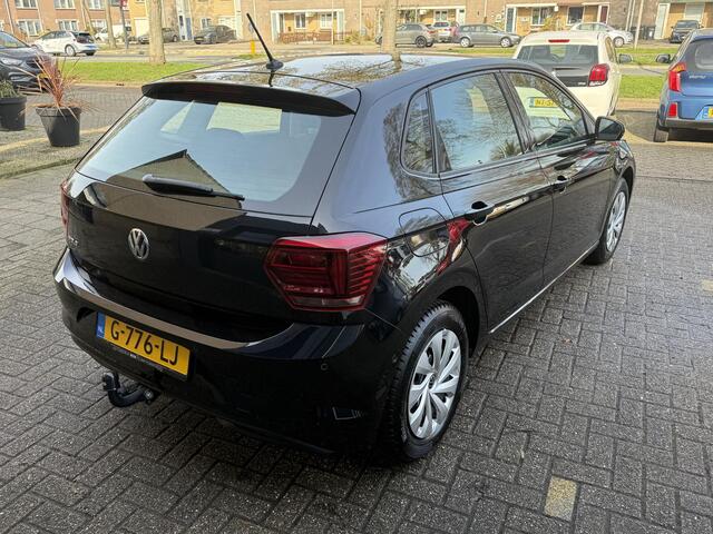 Volkswagen POLO 1.0 TSI Comfortline Automaat / Airco/ App connect/ Cruise/ Led/ Trekhaak