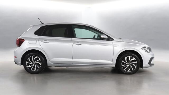 Volkswagen POLO 1.0 TSI 95pk Life Business / Navigatie / Stoelverwarming / Camera