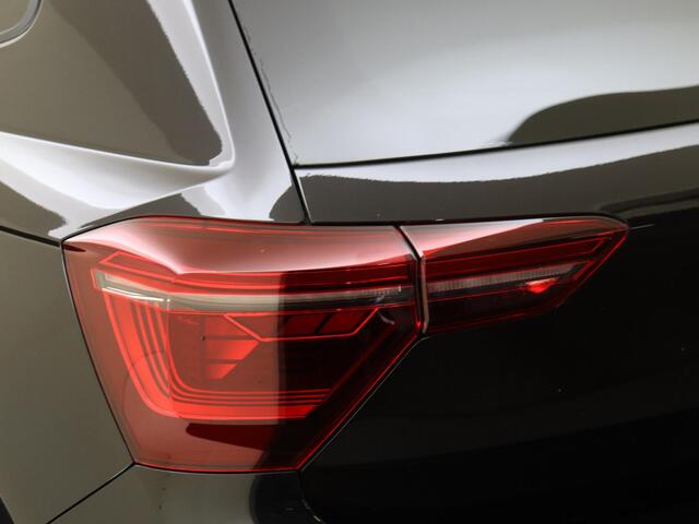 Volkswagen POLO R-Line Edition | 'App-Connect' draadloze smartphone integratie | Achterlichten LED | Afstandscontrolesysteem (Front Assist)