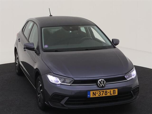 Volkswagen POLO 1.0 TSI Life / Carplay / Airco / Parkeer sensoren / 15'' LMV