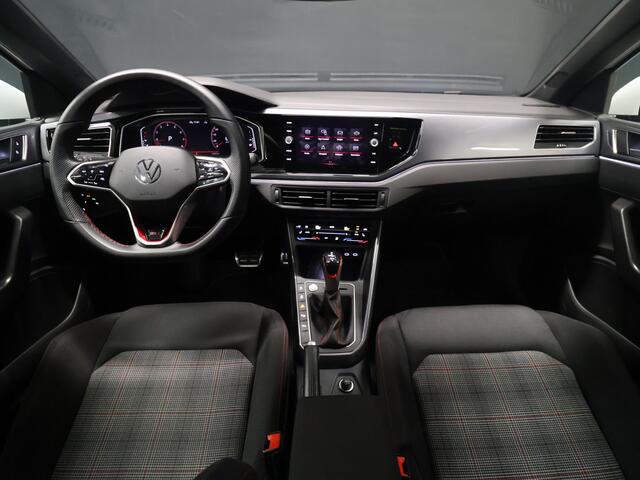 Volkswagen POLO 2.0 TSI GTI [APPLE CARPLAY, ANDROID, SPORTSTUUR, STOELVERWARMING, ADAPTIVE CRUISE, PDC RONDOM, CLIMATE, NIEUWSTAAT]