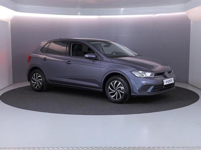 Volkswagen POLO GP Life Edition 1.0 95 pk 5 versn. Hand | 15" LM | Stoelverwarming | Camera |