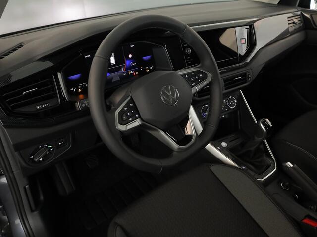 Volkswagen POLO GP Life Edition 1.0 95 pk 5 versn. Hand | 15" LM | Stoelverwarming | Camera |