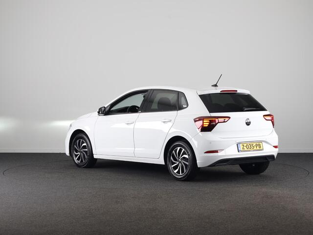 Volkswagen POLO 1.0 TSI Life Edition | Navigatie via App | Parkeersensoren | Achteruitrijcamera | Adaptieve cruise control | Stoelverwarming |