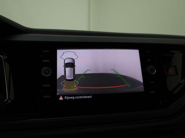 Volkswagen POLO 1.0TSI/95PK DSG R-Line · Navigatie · IQ-Led · Camera + Parkeersensoren · Garantie t/m 01-02-2027