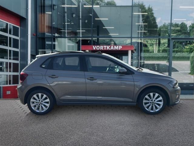 Volkswagen POLO 1.0 TSI HIGHLINE PANO-DAK/TREKHAAK/CAMERA/ACC/STOELVERW/NAVI