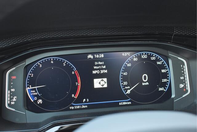 Volkswagen POLO 1.0 TSI Life Business Virtual cockpit, Stoelverwarming, Climate control,