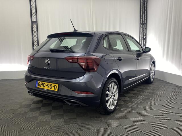Volkswagen POLO 1.0 TSI Life Automaat | Apple CarPlay | Voorstoelen Verwarmd | Climate Control | Achteruitrijcamera |