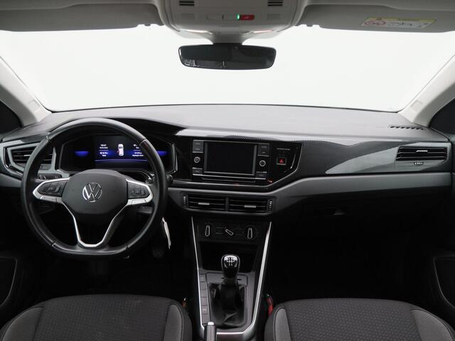 Volkswagen POLO 1.0 TSi Life | Adaptive Cruise | Privacy Glass | DAB | Parkeersensoren | 16 Inch | 87.234 Km!!