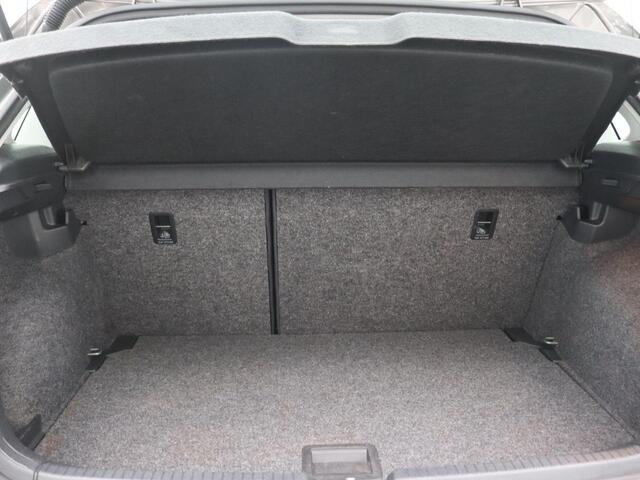 Volkswagen POLO 1.0 TSI Comfortline Business 95PK Navi, Clima, Cruise Controle, 15" LM Velgen, Parkeersensoren voor en achterzijde