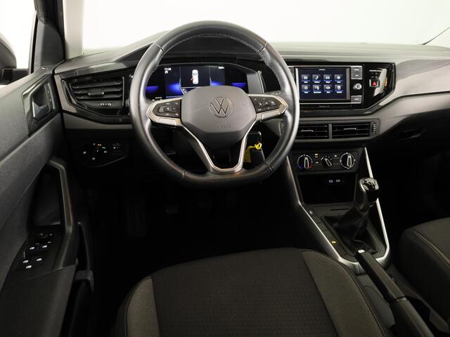 Volkswagen POLO 1.0 TSI Life 95PK | Navigatie via app | parkeersensoren | lm velgen