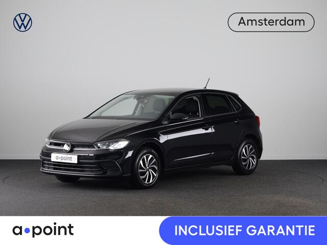 Volkswagen POLO 1.0 TSI Life 95PK | Navigatie | parkeersensoren | extra getint glas | keyless entry | stoelverwarming
