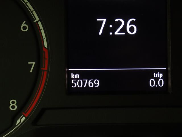 Volkswagen POLO 1.0 MPI Comfortline | Navigatie | Apple Carplay | Getint Glas | Cruise Control |