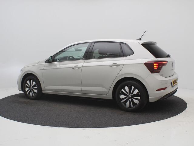 Volkswagen POLO 1.0 TSI Life Edition / Navigatie / Airco Climat Control / Apple CarPlay & Android Auto / Cruise Control / Digitaal Dashbord / LMV / LED / Stoel verwarming voor / Parkeersensoren voor & achter /