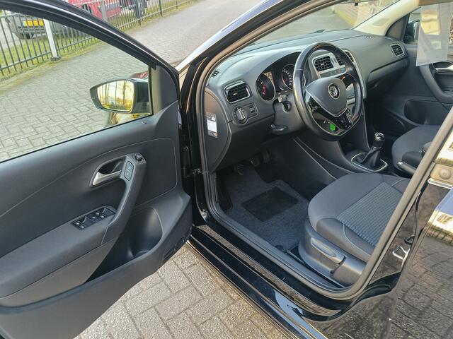 Volkswagen POLO 1.0 BlueMotion Edition | Airco | Cruis controle | Navigatie | 5 Deuren |