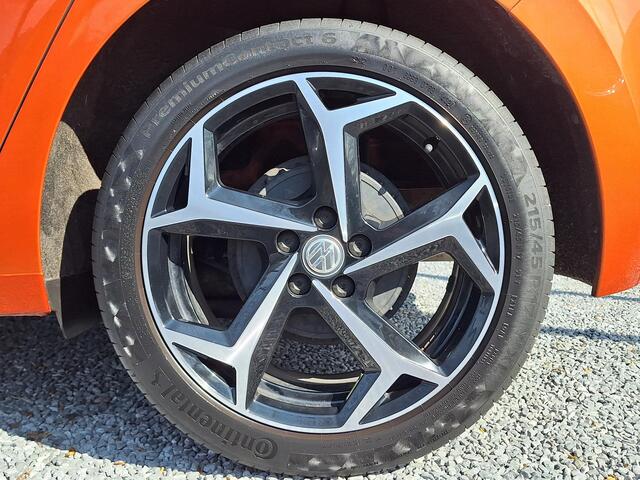 Volkswagen POLO 1.0 TSI 95pk CL Business (Pano,Virtual,Led,Navi,Clima)