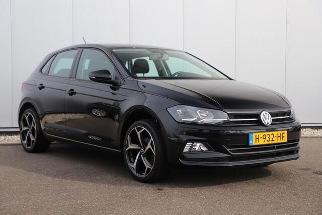 Volkswagen POLO 1.0 TSI Comfortline 95PK Automaat Navigatie Carplay Android Airco Adaptive Cruise 17 inch R-Line Look Velgen Nieuwe All-season banden