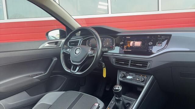 Volkswagen POLO 1.0 TSI Highline R-LINE / 116PK / PANORAMADAK / FULL LED / BEATS AUDIO / CARPLAY / ACC / DCC / DAB+ / NL-AUTO