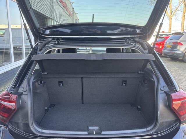 Volkswagen POLO 1.0 TSI R-Line Business | Led Lampen | Stoelverwarming | Adaptieve Cruise | Parkeersensoren