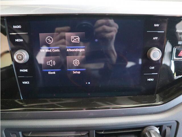 Volkswagen POLO 1.0 TSI Comf.l | cruise | navi | carplay | NLauto | 1e eigenaar
