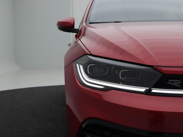 Volkswagen POLO 1.0 TSi R-Line | Full LED IQ | Panoramadak | Adaptive Cruise | Stoelverwarming | Camera | 13.949 Km!!