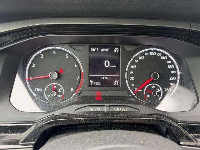Volkswagen POLO 1.0 TSI Comfortline | Apple CarPlay / Android Auto | Navigatie | Parkeersensoren V + A |