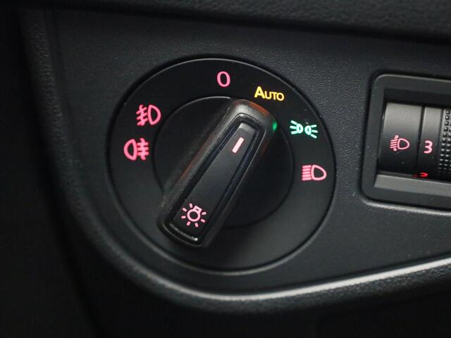 Volkswagen POLO 1.0TSI/95PK Comfortline · Apple/Android Car Play· Navigatie · Airco · Parkeersensoren