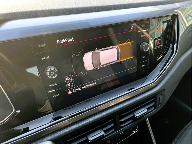 Volkswagen POLO 2.0 TSI GTI | AUTOMAAT | ADAPT. CRUISE | CARPLAY | CLIMA | LED | PDC V&A | STOELVERW.