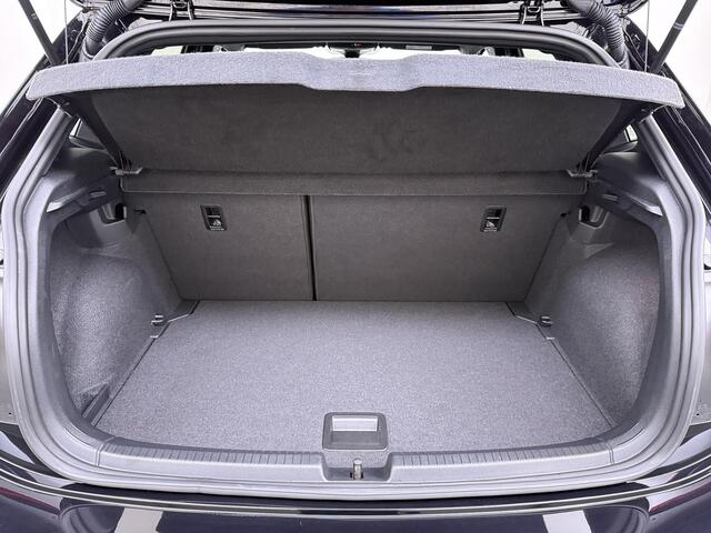 Volkswagen POLO 1.0 TSI R-Line Navigatie | ACC | LMV |