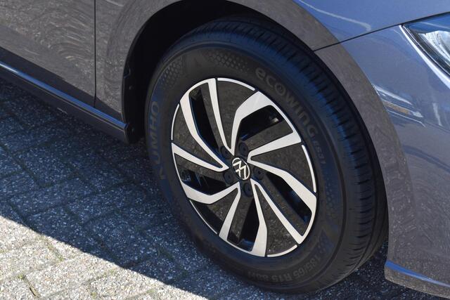 Volkswagen POLO 1.0 TSI Life Edition | NL-Auto | Digitaal Dashboard | Camera | Carplay Navi | 12 mnd BOVAG garantie | Whatsapp 06-53188999