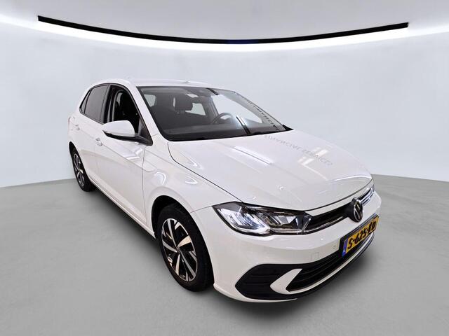 Volkswagen POLO 1.0 TSI Life Business / Digitaal dashboard / Navigatie / App connect / Camera / Parkeersensoren V+A /