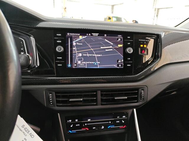 Volkswagen POLO 1.0 TSI Life Business / Digitaal dashboard / Navigatie / App connect / Camera / Parkeersensoren V+A /