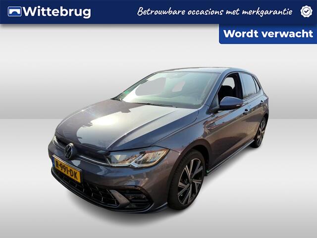 Volkswagen POLO 1.0 TSI R-Line / Navigatie / Camera / Parkeersensoren V+A / Climate controle / Stoelverwarming /