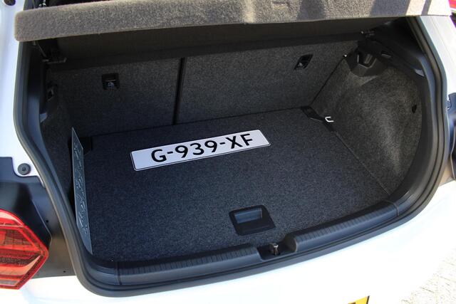 Volkswagen POLO 1.0 TSI Highline | Cruise Control | Trekhaak | Achteruitrijcamera |