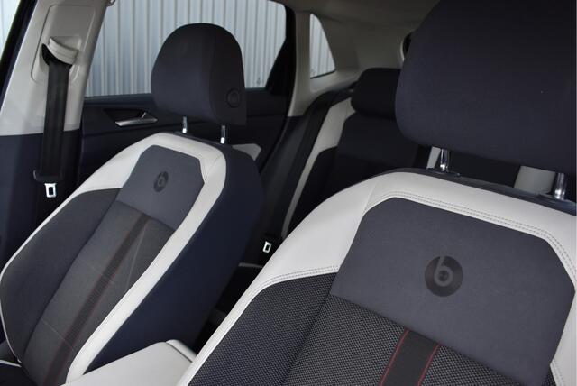 Volkswagen POLO 1.0 TSI Beats Virtual cockpit, Adaptive cruise, PDC, Carplay, DAB, NAP