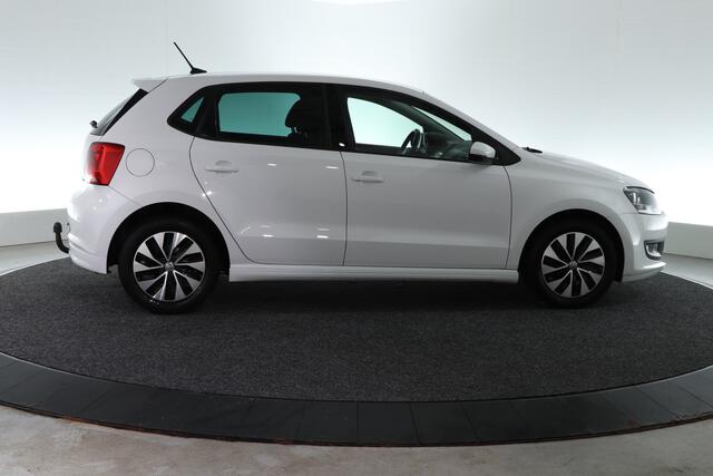 Volkswagen POLO 1.0 BlueMotion Edition | 95PK | TREKHAAK | CRUISE | AIRCO | NAVI |
