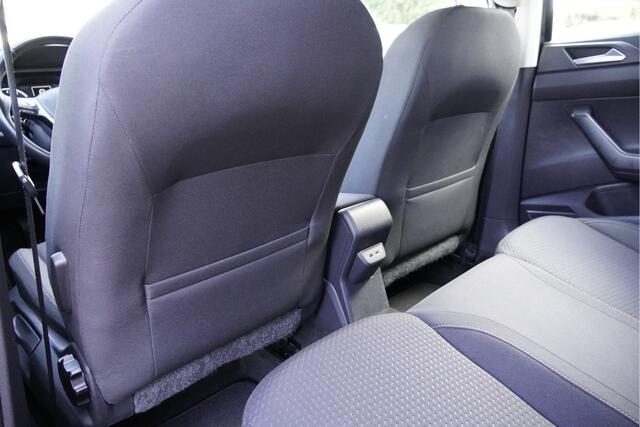 Volkswagen POLO 1.0 TSI 5drs Comfortline BJ2020 Lmv 15" | Led | Pdc | Trekhaak | App-Connect | Navi | Airco | Cruise control | Getint glas