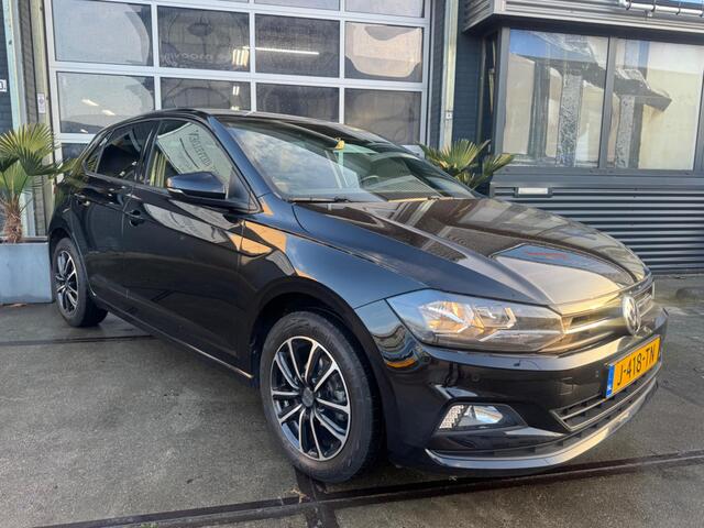 Volkswagen POLO 1.0 TSI 95PK Business DSG Clima Navi CarPlay! Inruil mogelijk!
