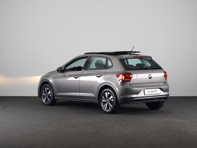 Volkswagen POLO 1.0 TSI Comfortline 95 PK DSG | Navigatie | Panorama dak | Parkeersensoren voor en achter | LM velgen |