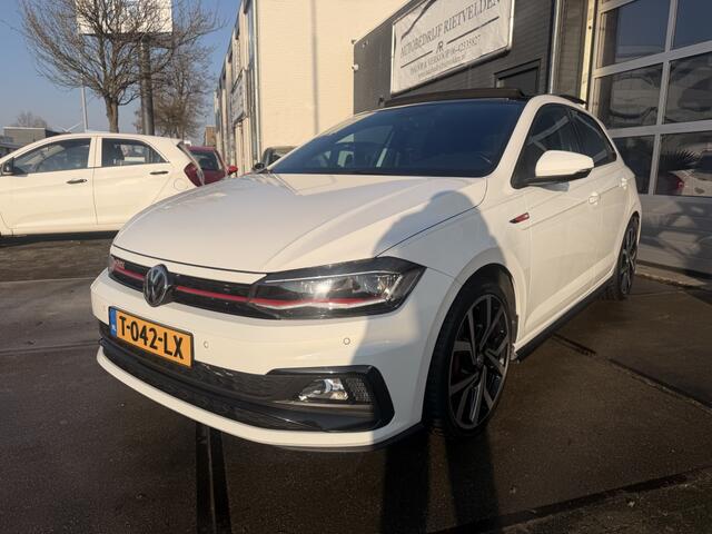 Volkswagen POLO 2.0 TSI GTI DSG Panoramdak Virtual DCC Navi Stoelverwarming! Inr